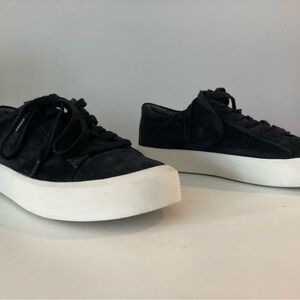 Vince Gabi Black and Cream Women's sneakers